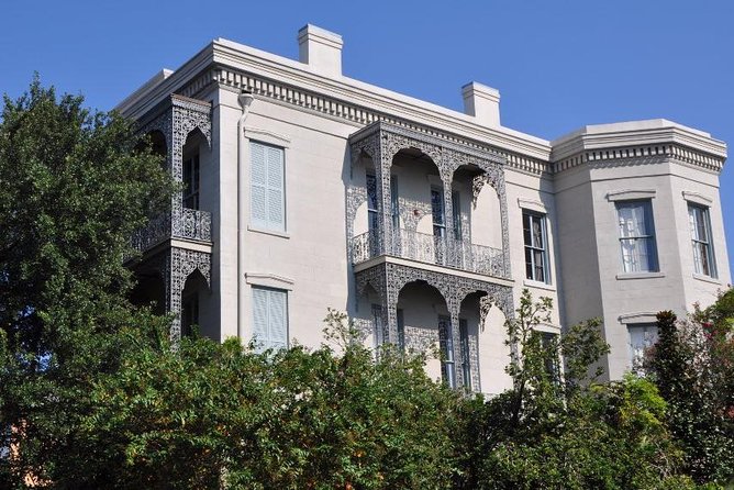 New Orleans French Quarter and More Carriage Ride - Discovering Historic Landmarks