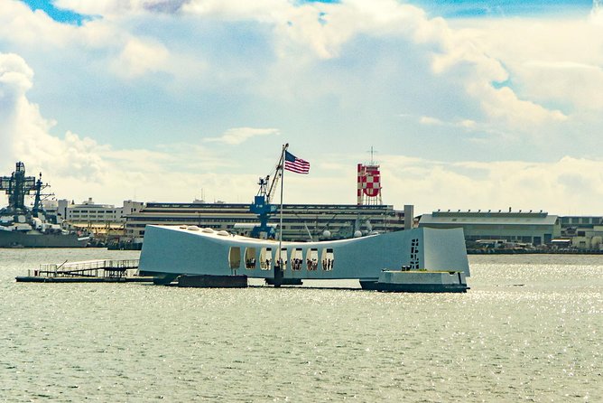 Pearl Harbor: USS Arizona Memorial & USS Missouri Battleship Tour From Waikiki - Tour Inclusions
