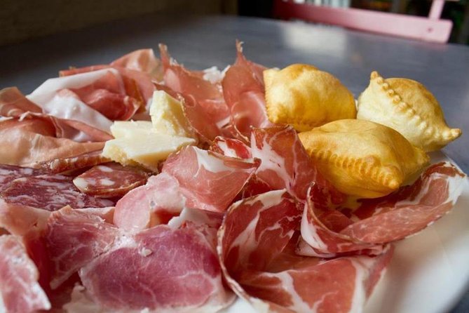 Private Milan Food Walking Tour of Brera - Food and Tastings