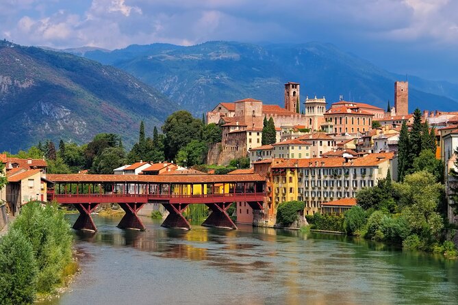 Private Prosecco Wine, Charming Villages and Palladian Villa Day Tour - Itinerary and Activities