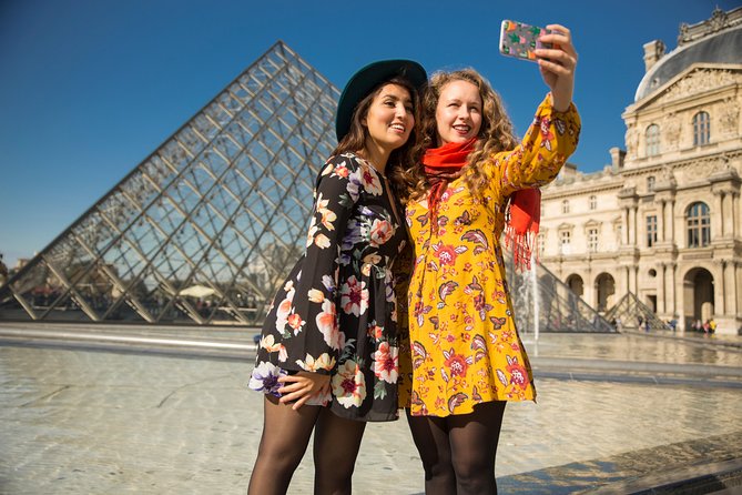 PRIVATE TOUR: Highlights & Hidden Gems of Paris With Locals - Curated Itinerary