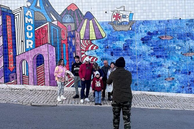 Private Tour in Lisbon With Tuk Tuk - Meeting and Pickup Information