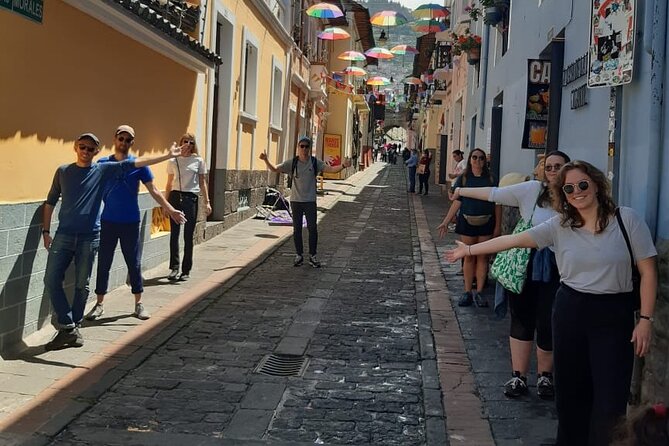 Private Walking Tour in Quitos Old Town - Marveling at the Basilica Del Voto Nacional