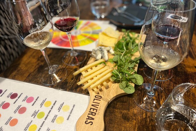 Professional - Bordeaux Wine and Cheese Tasting With a Walking Tour - Highlights of the Bordeaux Wine and Cheese Tasting Experience