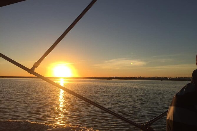 Ria Formosa & Ilhas: Sunset Boat Trip - Tour Features