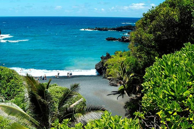 Road to Hana Tour With Lunch and Pickup - Itinerary Highlights