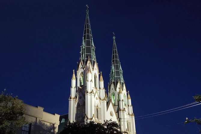 Savannah History and Haunts Candlelit Ghost Walking Tour - Legends and Lore of the Hostess City