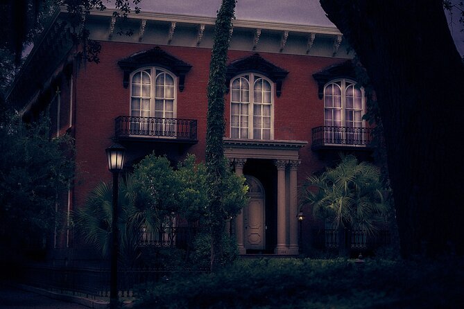 Sixth Sense Savannah Ghost Tour - Expert Guidance and Storytelling