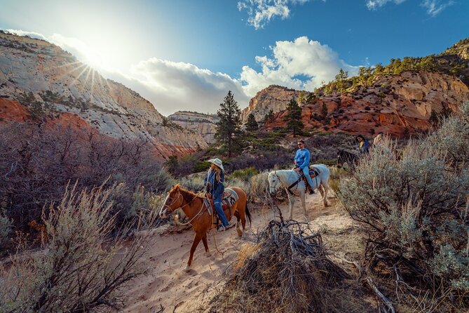 Small-Group East Zion White Mountain Horseback Ride - Tour Experience