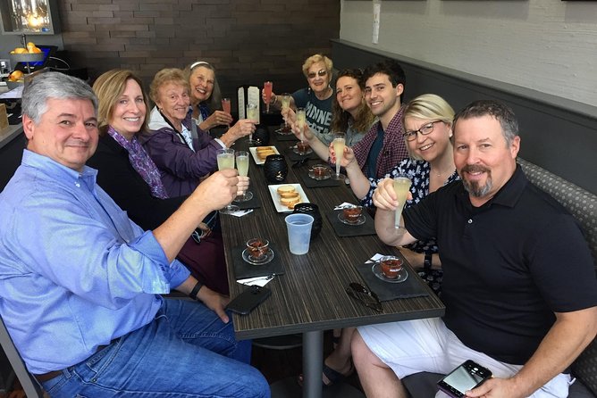 Southern Flavors Food, Pub Crawl, and History Walking Tour - Savannahs Culinary Highlights