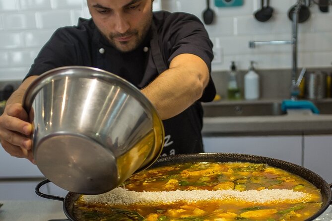 Spanish Cooking Class and Dinner in Seville - Class Details and Menu