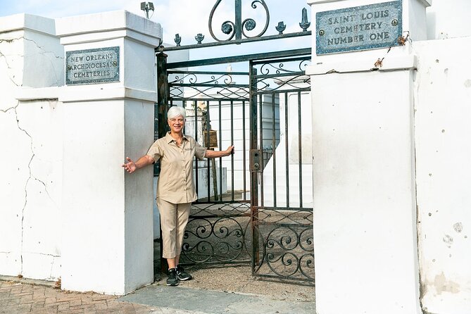 St. Louis Cemetery No. 1 Official Walking Tour - Meeting and Pickup Details