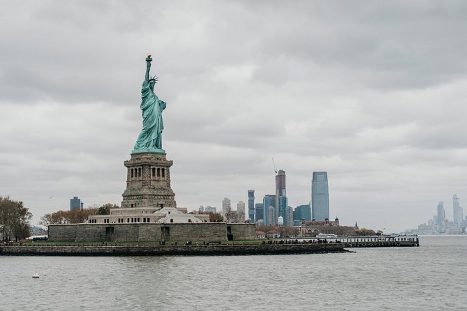 Statue of Liberty and Ellis Island Tour: All Options - Key Stops