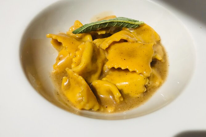 Street Food Tour DLuxe | Tastes of Turin - Semi Private Tour - Culinary Highlights