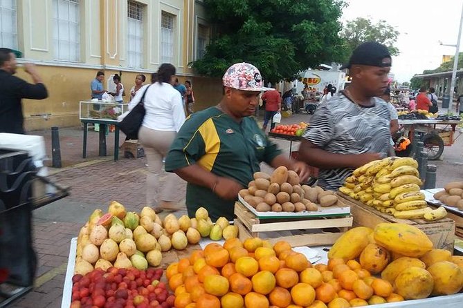 Street Food Tour of Cartagena - Accessibility and Booking