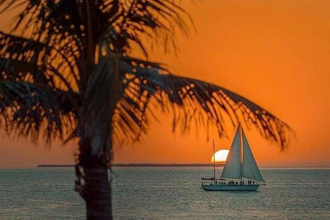 Sunset Sail in Key West With Beverages Included - Meeting and Pickup