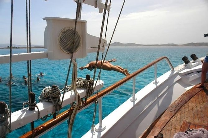 The Authentic Rhenia-Delos Cruise - Itinerary and Activities