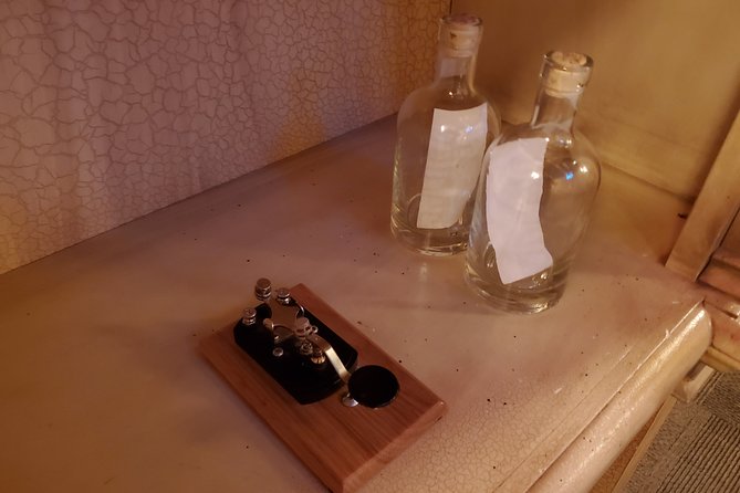 Titanic Escape Room Game for Private Group - Immersive Storylines and Puzzles