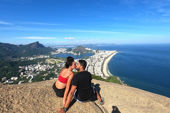 Two Brothers Hike and Vidigal, the Most Beautiful View of Rio - Exploring the Vidigal Neighborhood