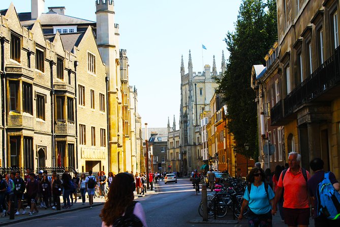University Walking Tour - Meeting and Tour Logistics