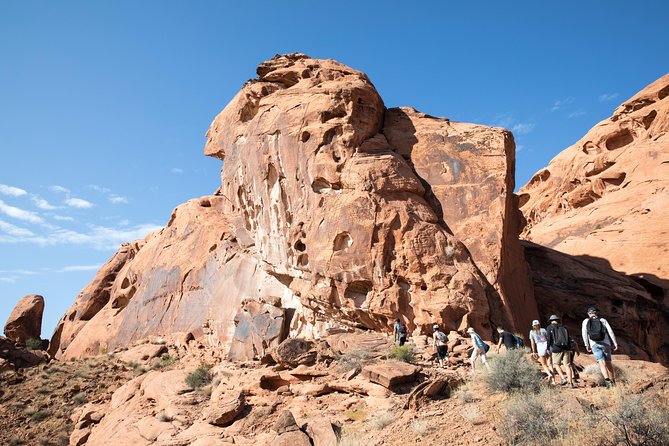 Valley of Fire Guided Hike From Las Vegas - Tour Inclusions and Logistics