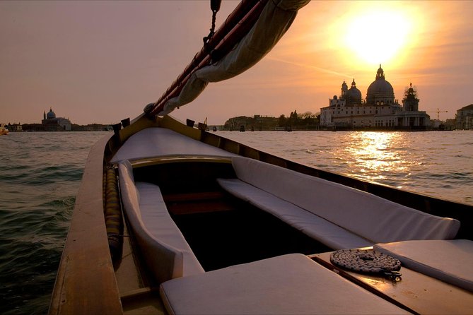 Venice Sunset Cruise by Typical Venetian Boat - Whats Included