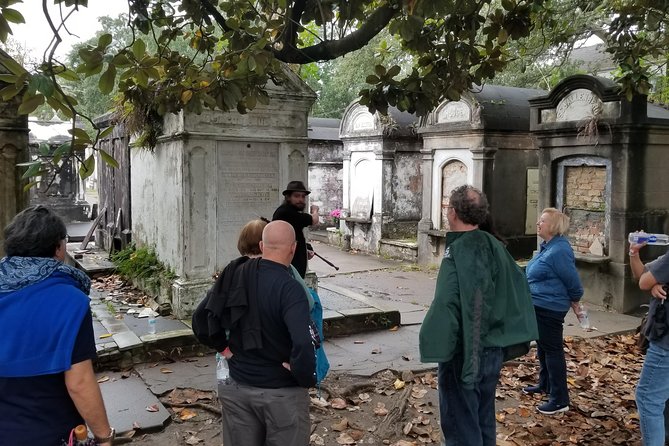 Walking Tour in New Orleans Garden District - Meeting and End Point