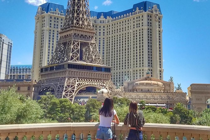 Where the Spots Are: Las Vegas Strip Walking Experience - Highlights of the Walking Experience