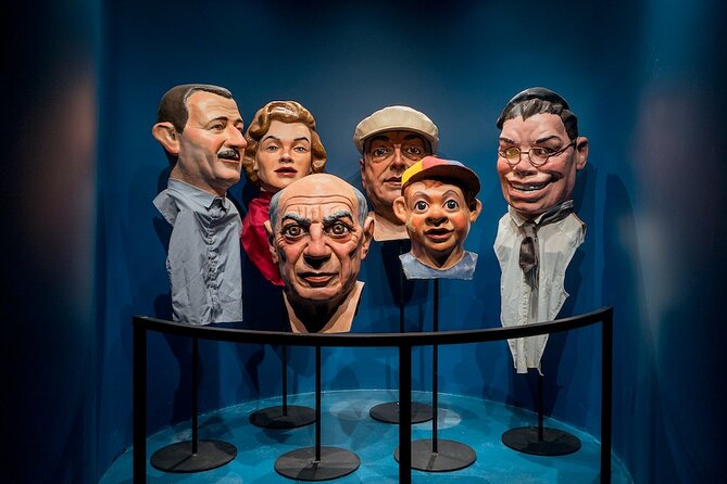 White Rabbit Museum: The Best Immersive Experience in Catalonia - Celebrating Catalan Culture