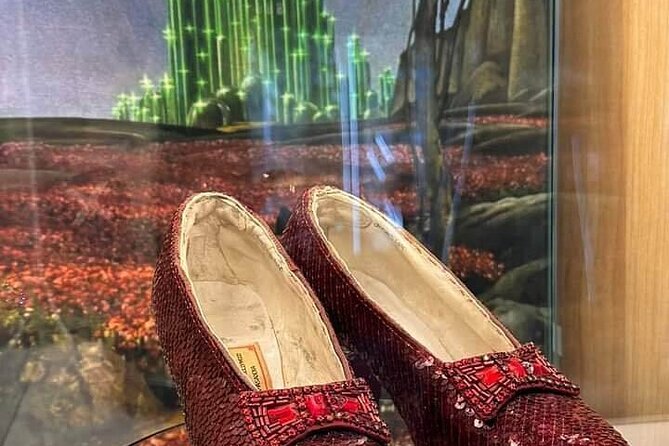 Wizard of OZ Museum Tour - Impressive Collection of Oz Memorabilia