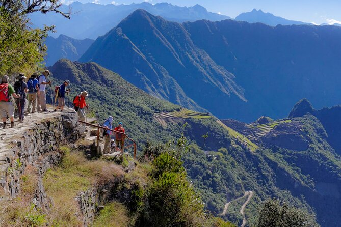 4 Days Inca Trail to Machu Picchu - Meals and Dining Experiences