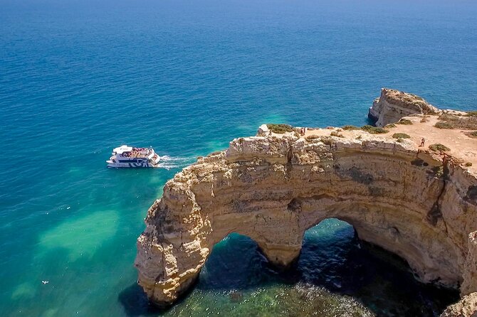 Albufeira Beach BBQ With Caves and Coastline Cruise With Open Bar - Customer Experiences and Feedback