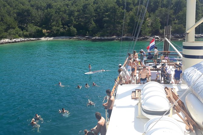 All Inclusive Brac and Solta Islands Swimming Cruise - Activities for Everyone: Swimming, Snorkeling, and More