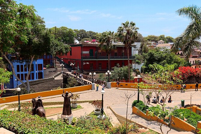 All-Inclusive Highlights of Lima Tour - Engaging and Knowledgeable Guides