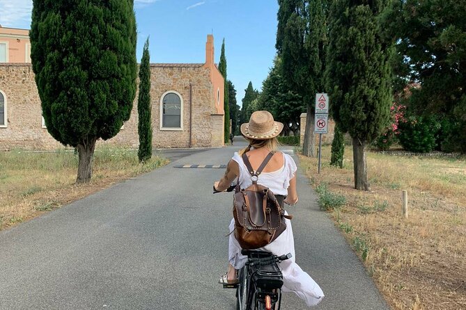 Appian Way & Catacombs on Ebike With Shuttle From Circus Maximus - Equipment and Amenities