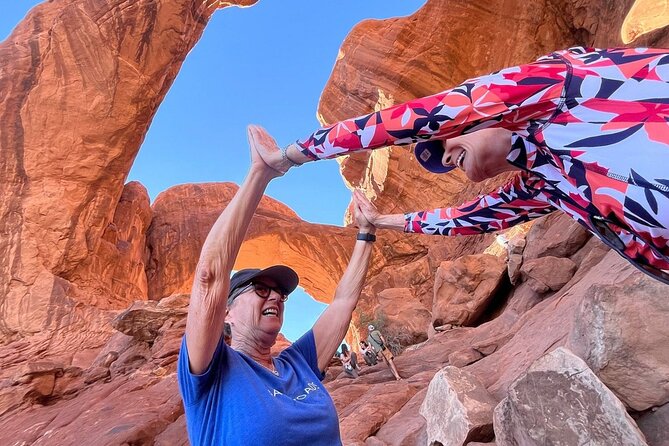 Arches National Park Scenic Tours From Moab - Iconic Arches and Formations