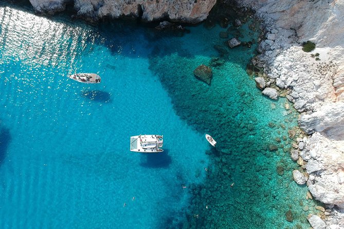 Best of Milos and Poliegos Catamaran Snorkelling Cruise With BBQ - Traveler Testimonials