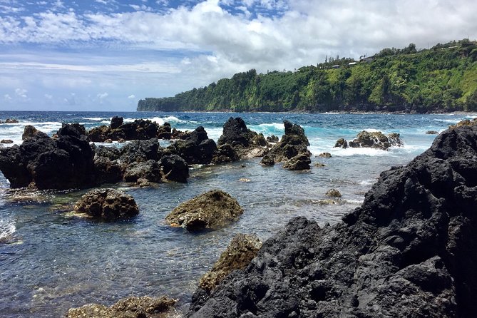 Big Island Volcano Adventure From Kona: Small Group - Tour Details and Scheduling