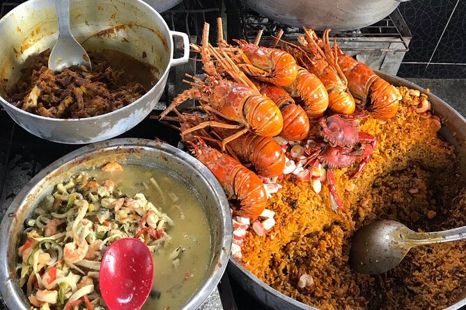 BIKE RIDE & LUNCH At ANTHONY BOURDAIN FAVORITE CULINARY SPOT - Guide and Tour Highlights