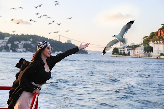Bosphorus Cruise Boat Tour in İstanbul 3 Hours And Golden Horn - Passenger Feedback and Experiences on the Bosphorus Cruise Tour
