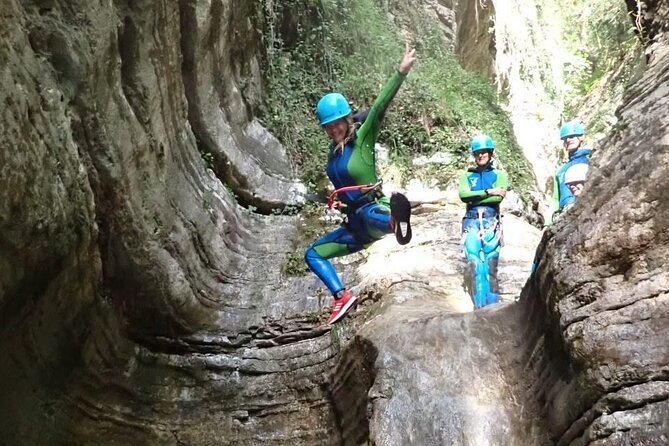 Canyoning Gumpenfever - Beginner Canyoningtour for Everyone - Meeting and End Points