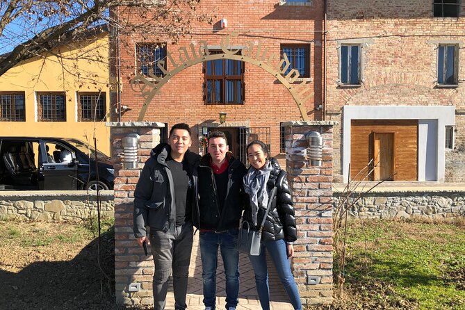 Cavedoni Balsamic Vinegar Tour: The Oldest in Modena - Unraveling the Aging Process
