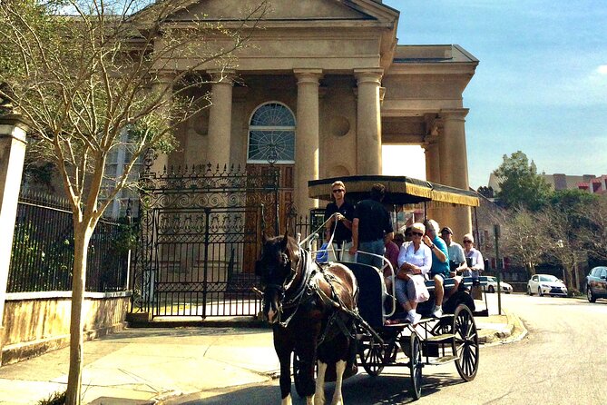 Charleston Horse & Carriage Historic Sightseeing Tour - Accessibility and Participation