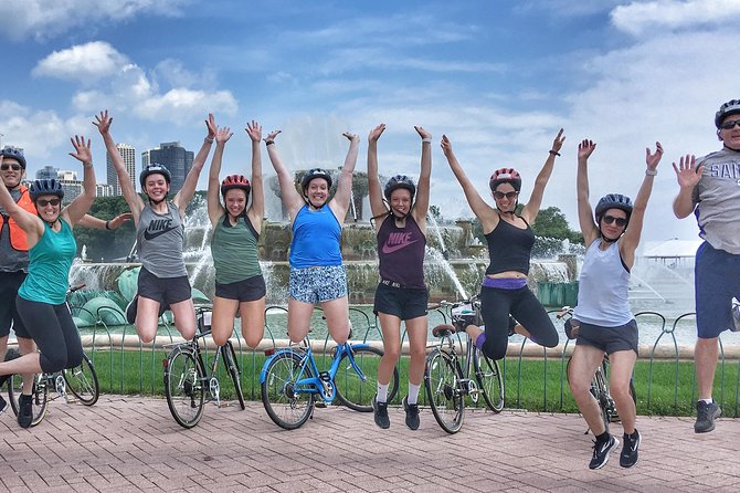 Chicagos Ultimate City Bike Tour - Learning Through Experience