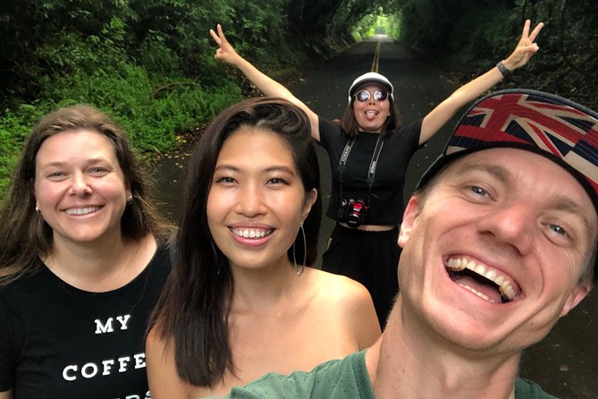 Complete Island Tour and Waterfall Photo Experience - Photography Focus