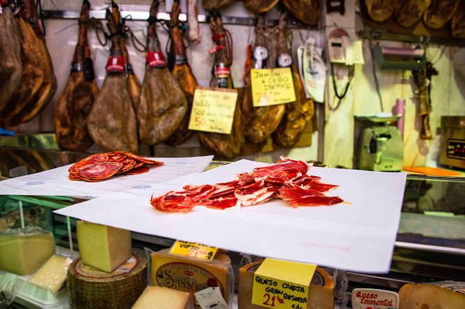 De Mercados: A Neighborhood Market and Food Tour - Classic Spanish Bites and Sips