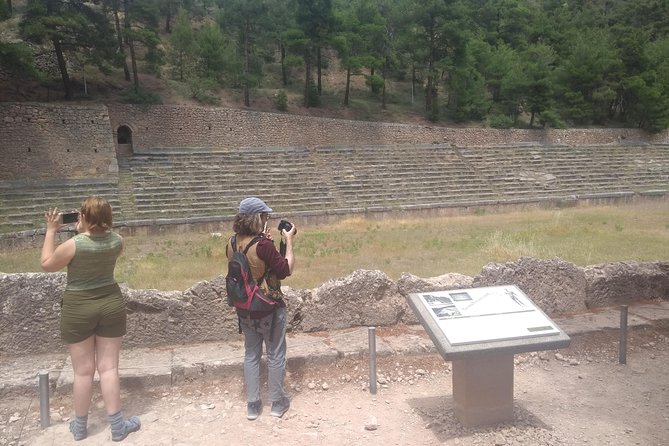 Delphi, Thermopylae, Corycian Cave 300 Spartans Tour - Savoring the Culinary Delights of Arachova Village