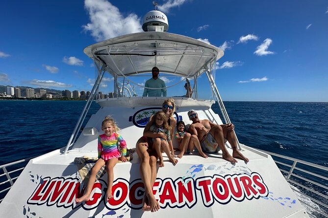Deluxe Snorkel and Wildlife Cruise in Waikiki - Crew and Customer Feedback