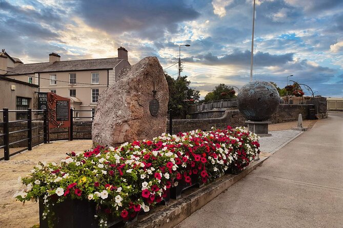 Dublin to Cliffs of Moher, Ennis Town & Bunratty Castle Day Tour - Traveler Experiences and Feedback