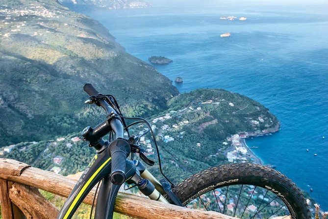 E-Bike Food and Wine Tour in the Sorrento Peninsula - Scenic Views of the Sorrento Peninsula